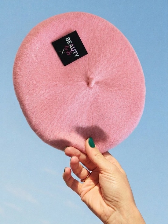 Accessories - NWT Chic Pink Beret